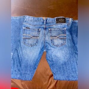 Ariat Slim Fit M7 Jeans
